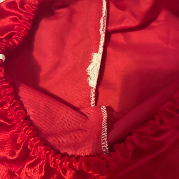 Vintage Retro Red Satin Shorts - Picture 3 of 6